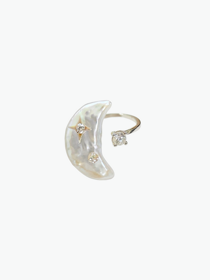 Moon Baroque Pearl Ring