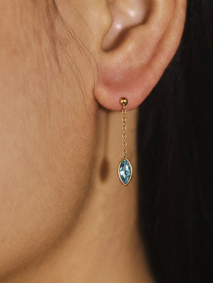 retro dangle earrings